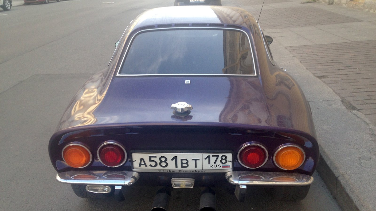 Невероятный и поразительный OPEL GT во всей своей красе (ретро автомобили Петербурга) Opel GT