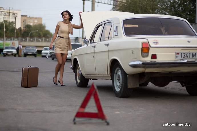 Реро фотосессия на фоне ГАЗ Волга