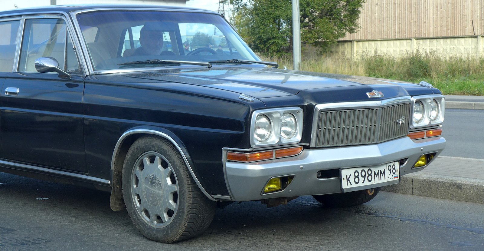 Nissan President