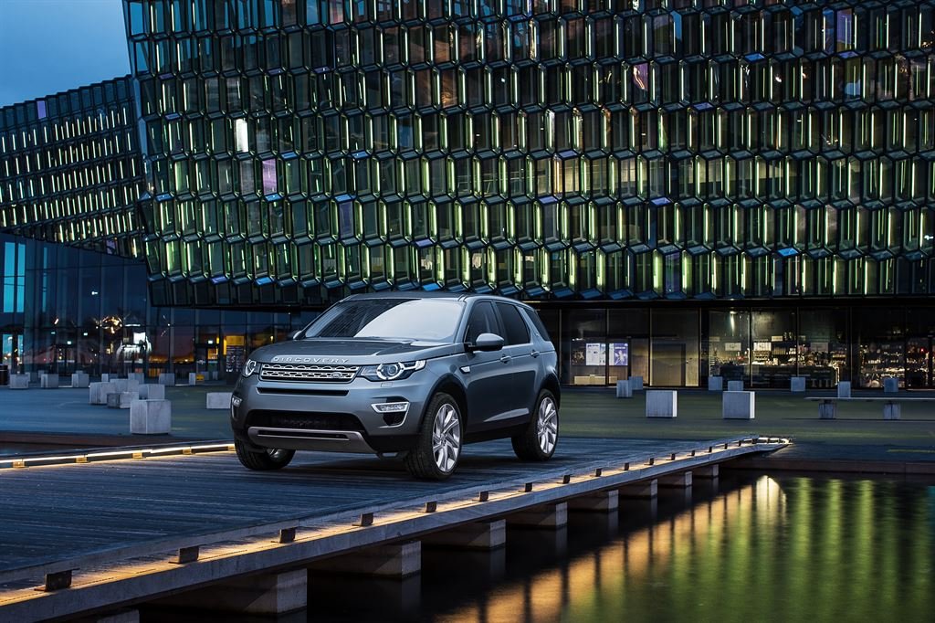 LR_Discovery_Sport_17_LowRes.jpg