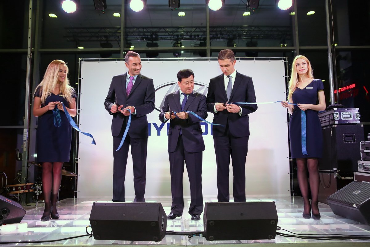 Новый автосалон Hyundai открыт группой компаний "Автомир" в Москве Avtomir_Sokolniki_opening_7.JPG
