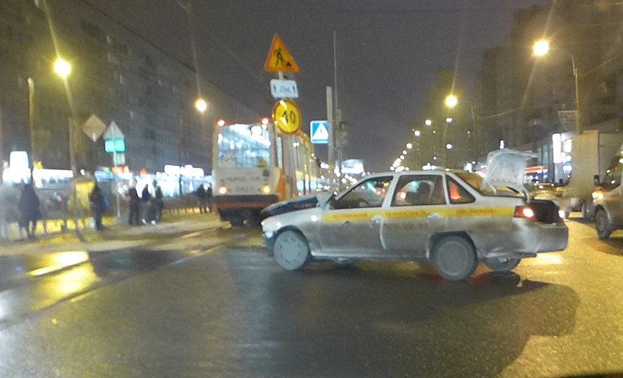 ДТП на проспекте Просвещения