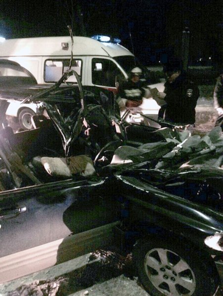 В Ангарске мужчина погиб в ДТП, врезавшись на своем "Субару" в железнодорожный вагон Наезд на препятствие в Ангарске
