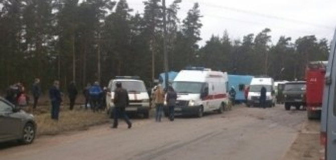 Фото: В ДТП на железнодорожном переезде в Глебычево 3 погибли и 27 ранены