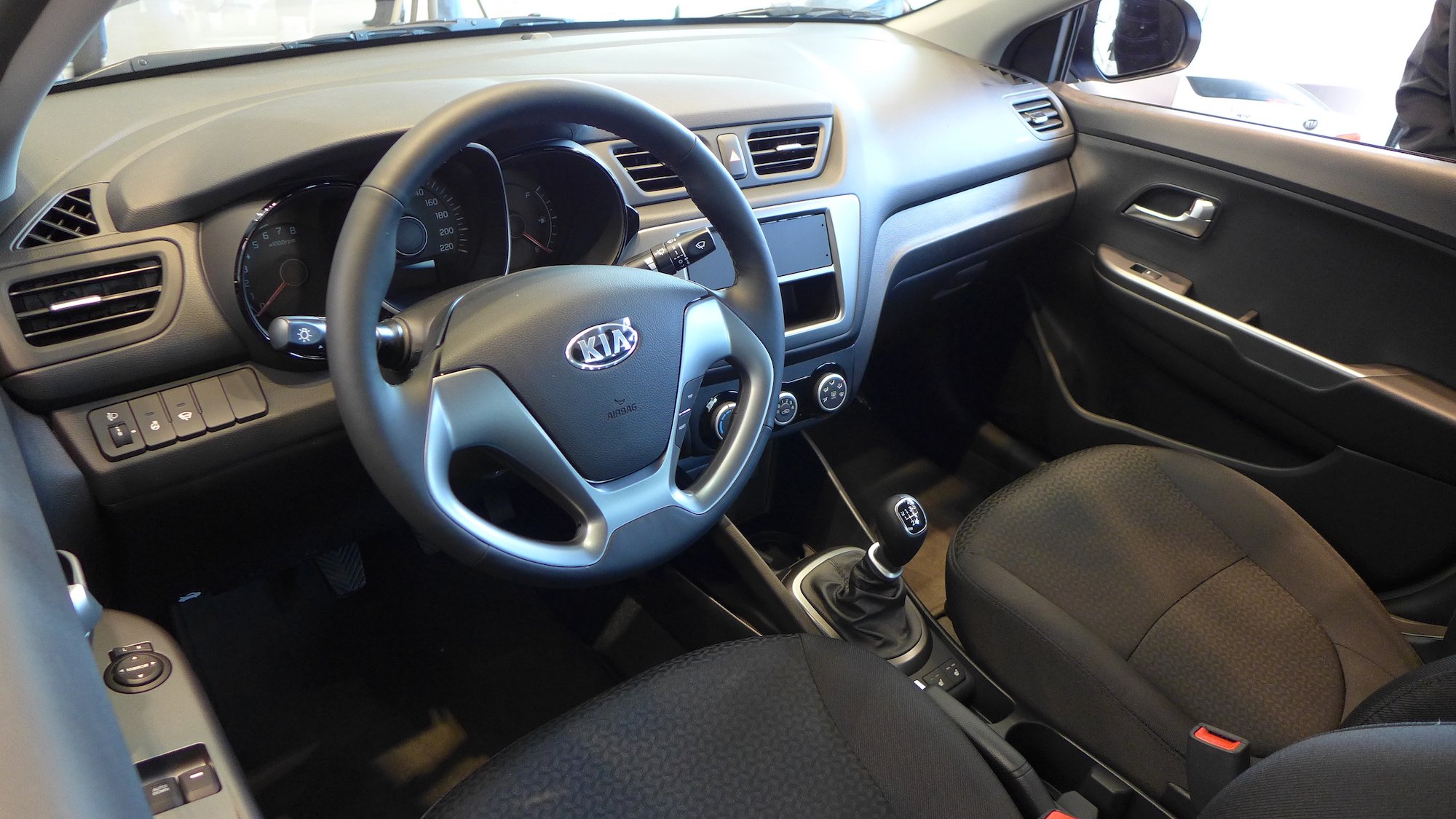 Новый Kia Rio - презентация в "Kia Шувалово"