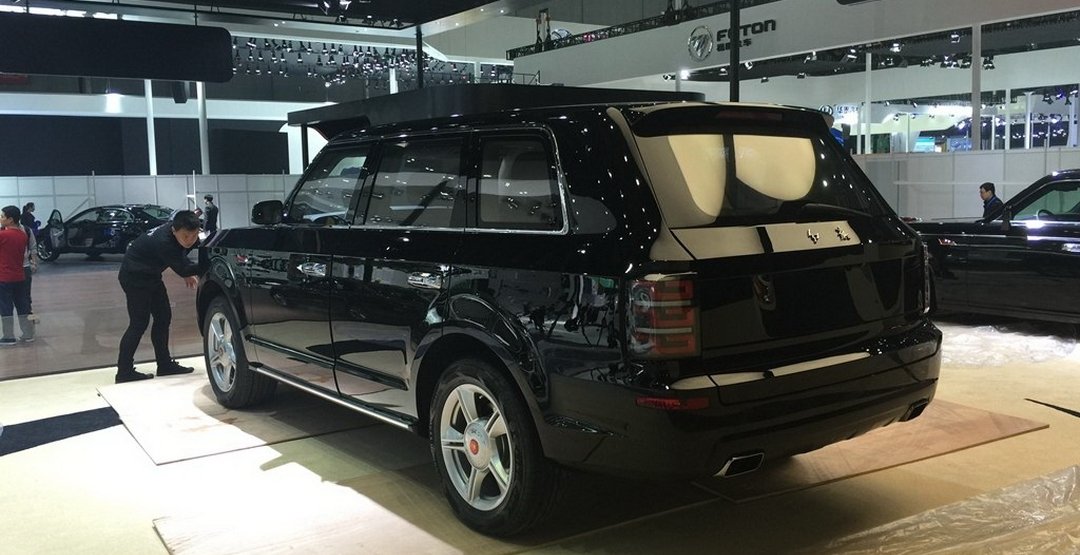 Hongqi P504 3.jpg