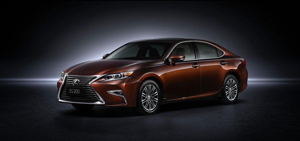 lexus ES 200-1.jpg