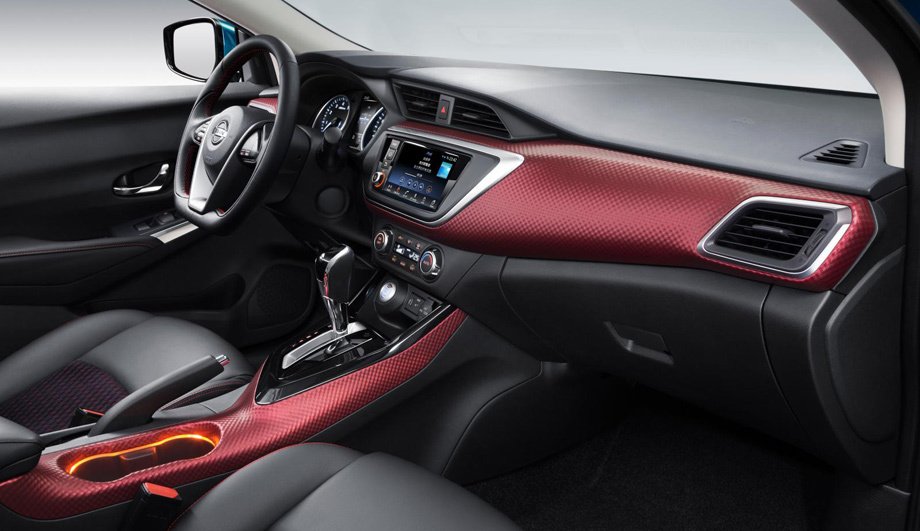 Nissan Lannia 2.jpg