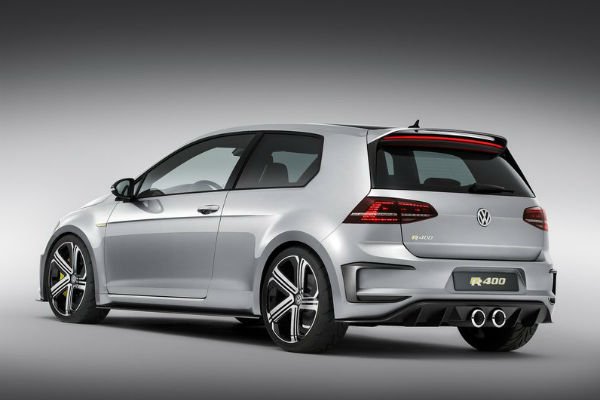 Volkswagen Golf R400 1.jpg