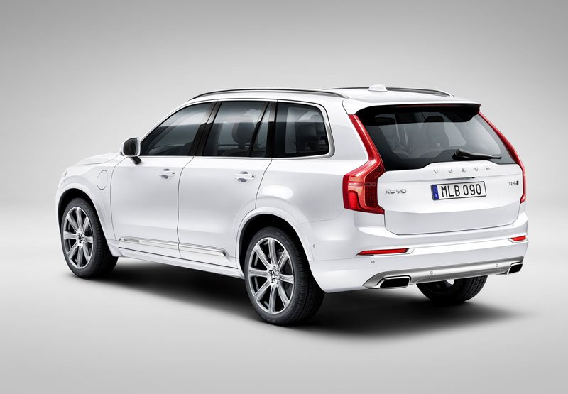 Улучшены характеристики гибридного Volvo XC90 T8 Volvo XC90 T8 6.jpg