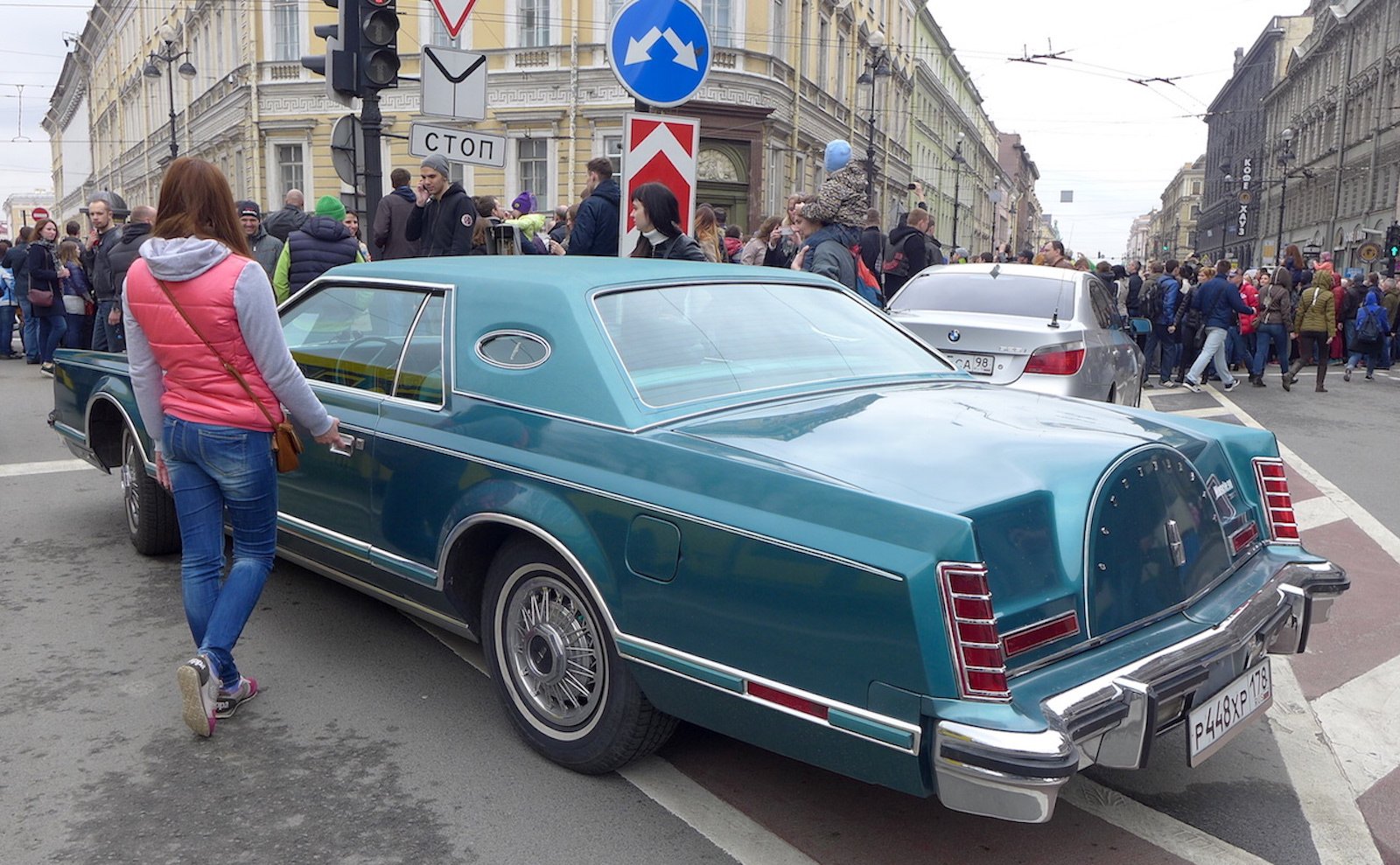 Lincoln Continental Mark V