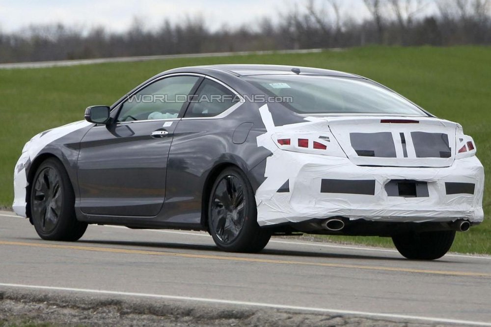 Honda Accord 2015 2.jpg