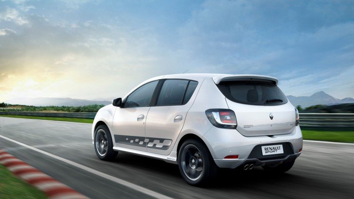 Renault Sandero RS 2.jpg