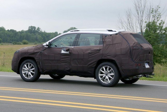 Jeep Cherokee 2.jpg
