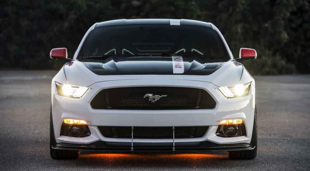 На аукционе будет продан эксклюзивный Ford Mustang Apollo Edition Ford Mustang Apollo Edition 6.jpg