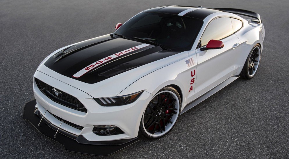 На аукционе будет продан эксклюзивный Ford Mustang Apollo Edition Ford Mustang Apollo Edition 8.jpg