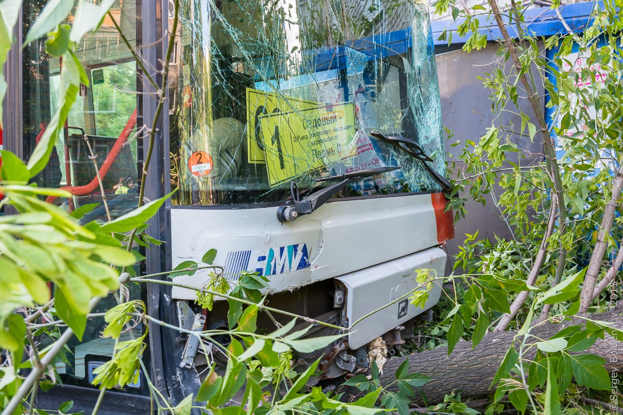 ДТП в Перми с пассажирским автобусом.
