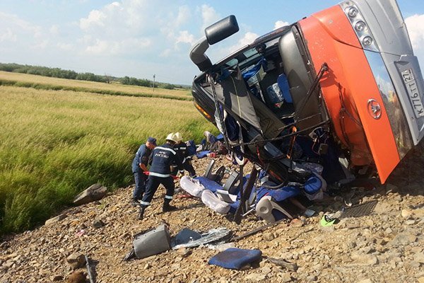 ДТП с 16 погибшими в Хабаровском крае хабаровск дтп автобусы 2.jpg