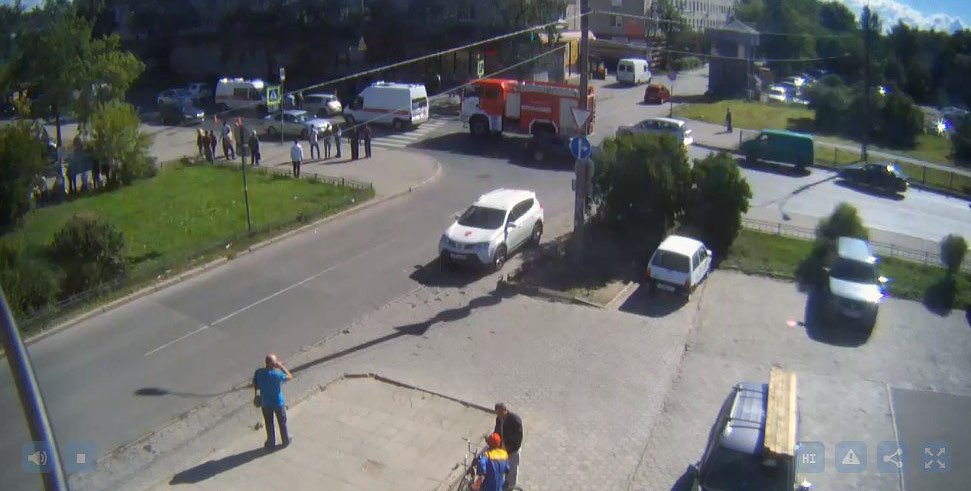 В Красном Селе сбили двух пешеходов – один погиб.jpg