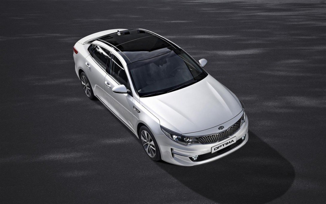 KIA Optima 2016 2.jpg