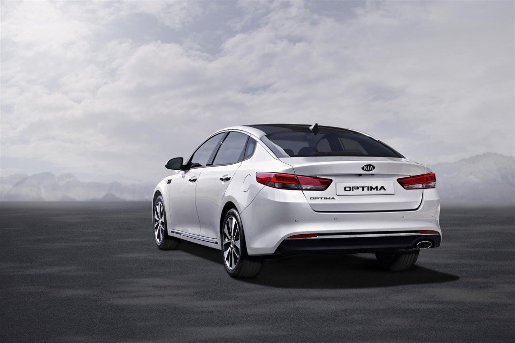 KIA Optima 2016 3.jpg