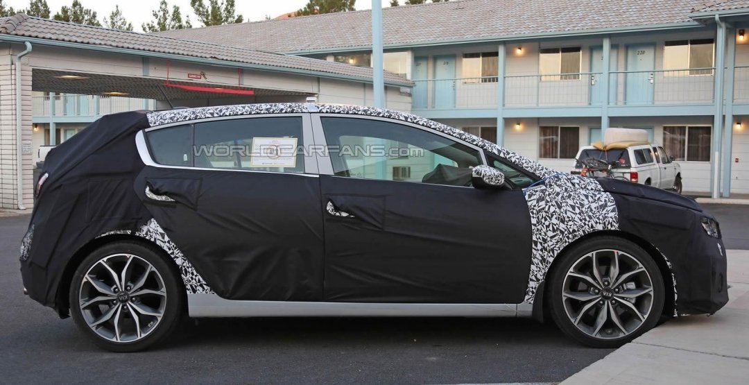 Kia Forte 2017 6.jpg