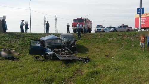Два человека погибли и пятеро пострадали в ДТП на М-10 под Тверью 2.jpg