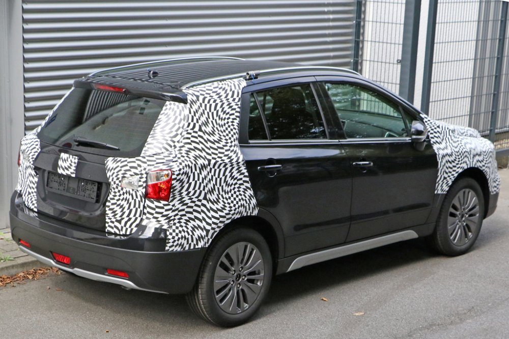 spy Suzuki SX4_2.jpg