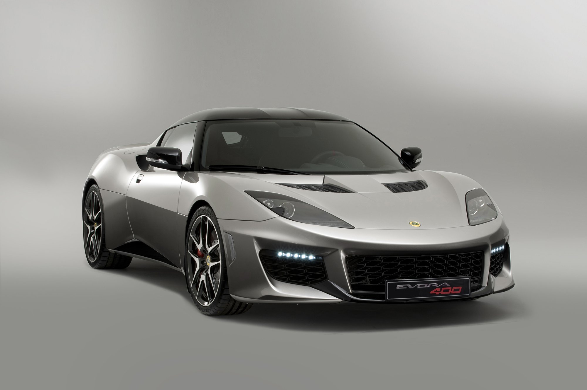 Lotus Evora 400.jpg