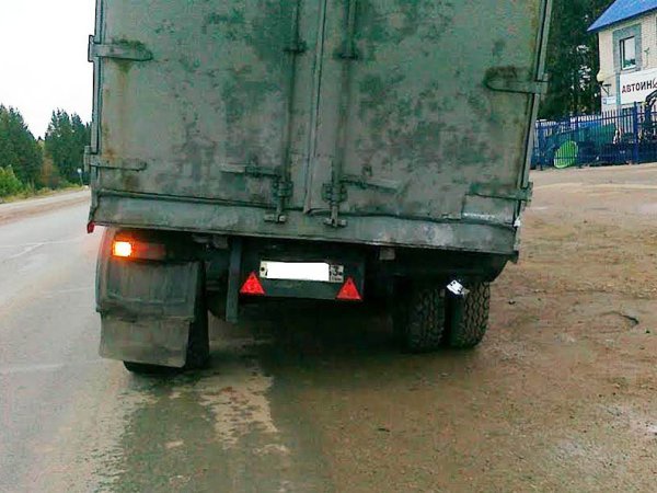 В Кирове в ДТП погибли три человека в Lada Kalina, еще четверо пострадали В Кирове в ДТП погибли три человека в Lada Kalina, еще четверо пострадали 1.jpg