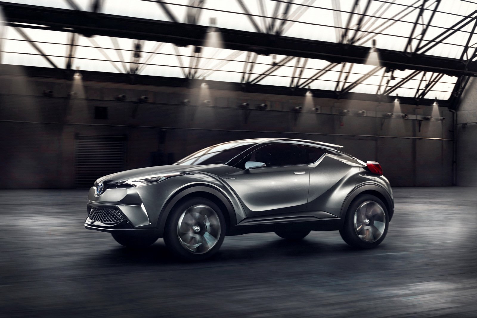 Toyota CH-R 4.jpg