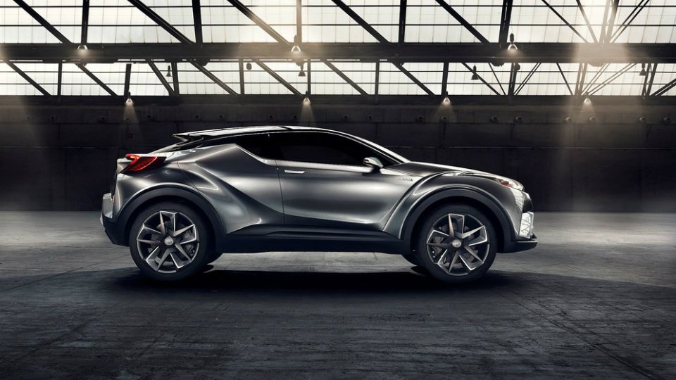 Toyota CH-R 1.jpg