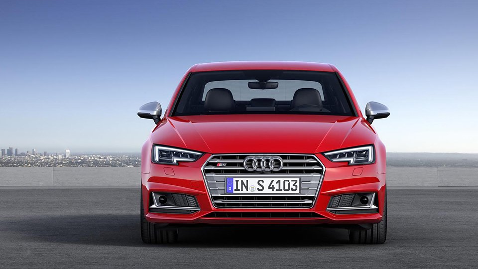 Audi показала во Франкфурте новые седан и универсал S4 Audi S4 4.jpg