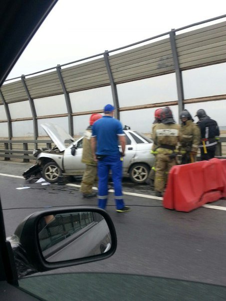 Мужчина умер за рулем на Большом Обуховском мосту 2.jpg