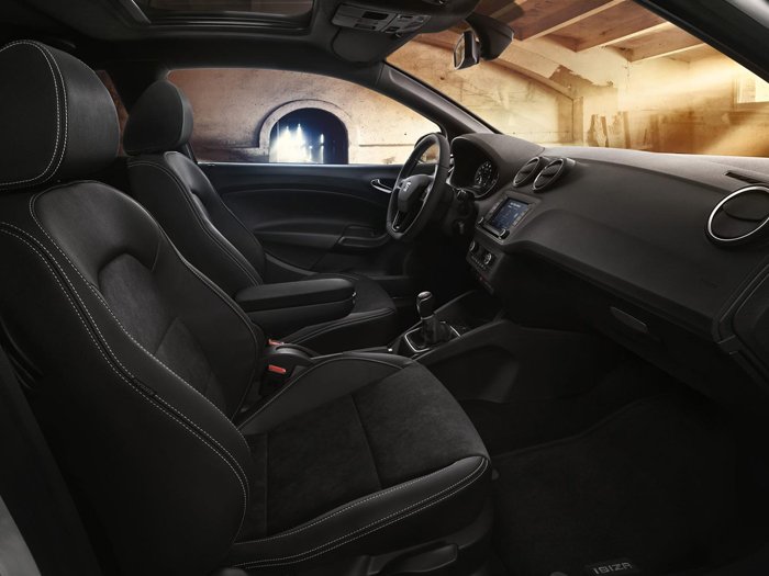 Seat Ibiza Cupra 2015 4.jpg