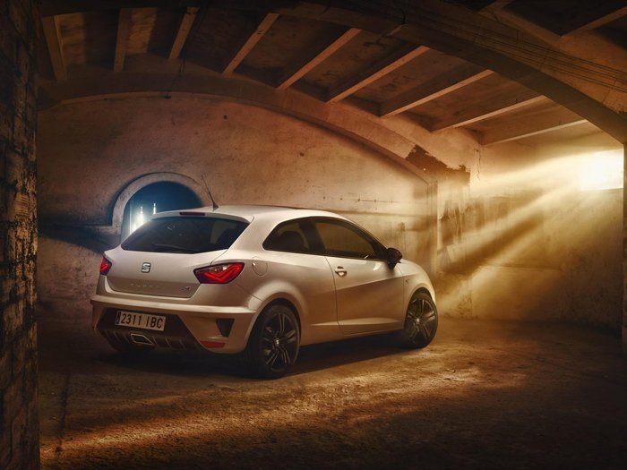 Seat Ibiza Cupra 2015 5.jpg