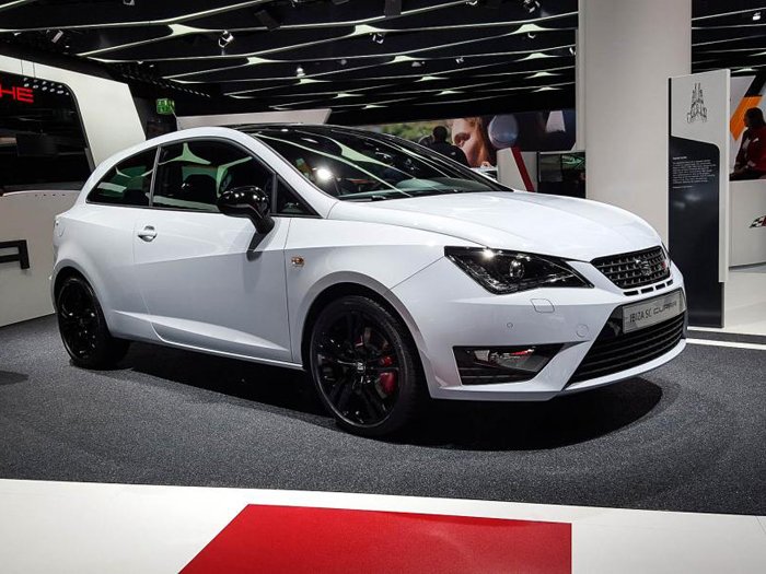 Seat Ibiza Cupra 2015 2.jpg