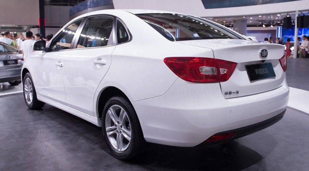 Производство FAW Besturn B30 начнется 12 октября FAW Besturn B30 2.jpg