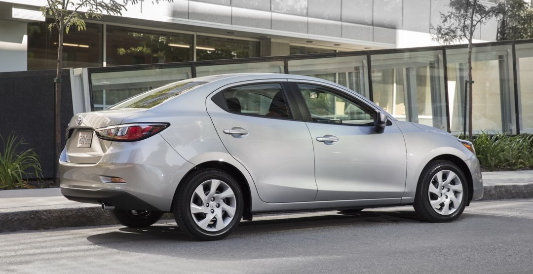 Toyota Yaris Sedan 2016 2.jpg