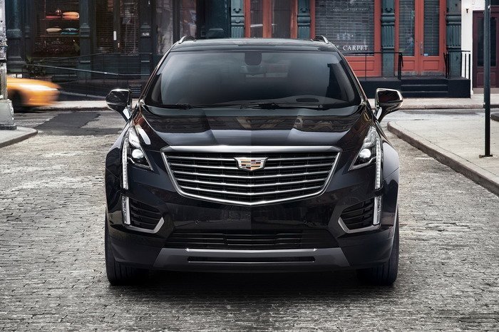 Cadillac XT5 1.jpg