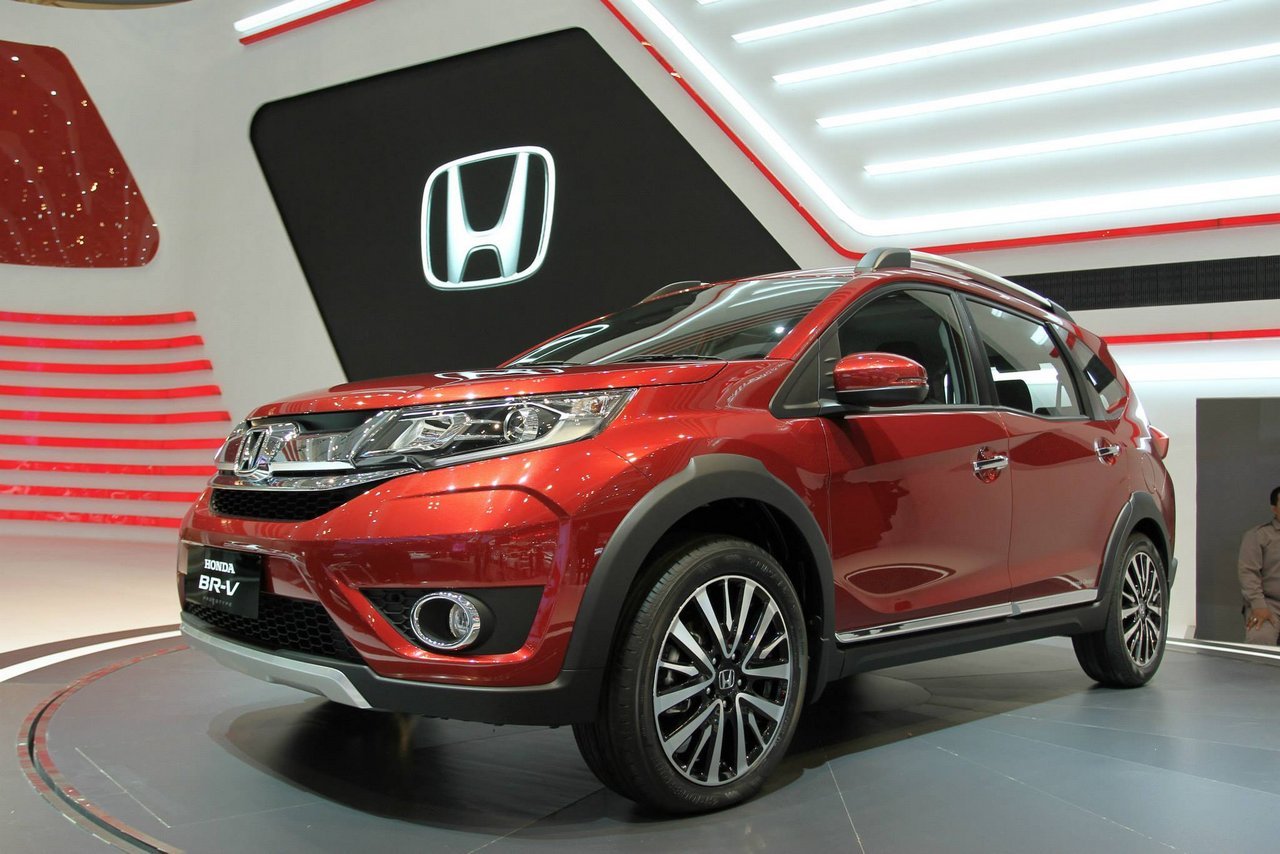 Семиместный кроссовер Honda BR-V выйдет в серию весной 2016 года Honda-BR-V-SUV-2.jpg