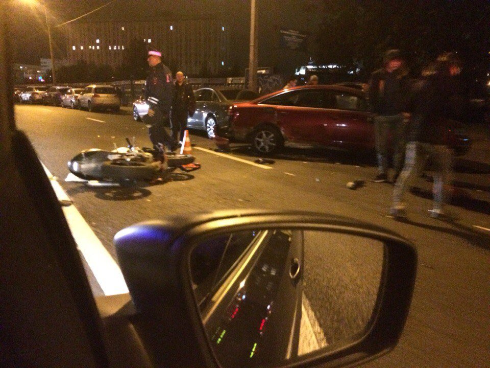 В ДТП на улице Нахимова пострадала пассажирка мотоцикла В ДТП на улице Нахимова пострадала пассажирка мотоцикла 4.jpg