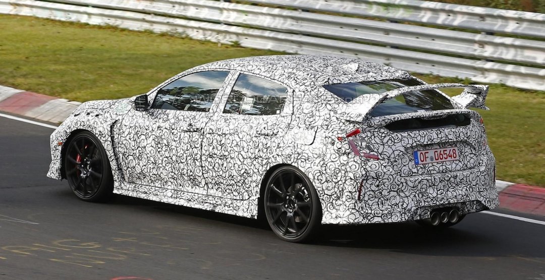 Новое поколение Honda Civic Type R 2.jpg