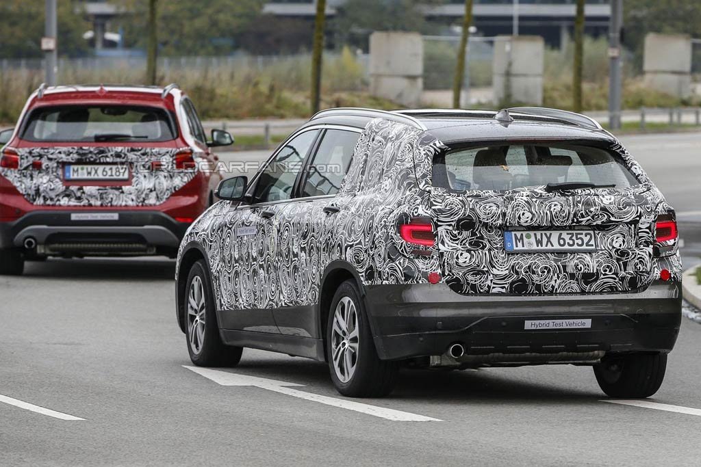 Семиместный BMW X1 заснят во время тестов BMW X1 Grand 2.jpg
