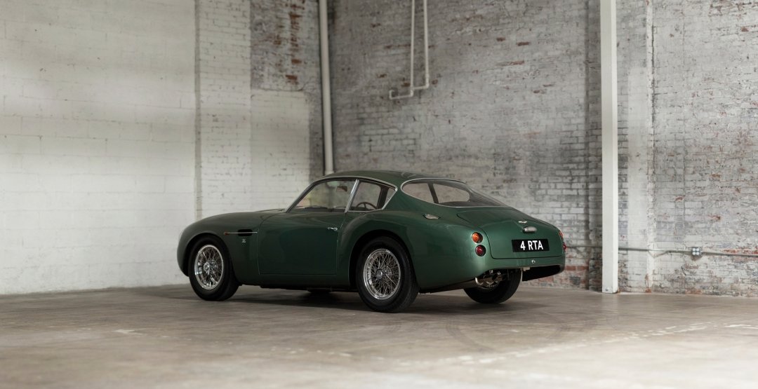 Раритетный Aston Martin DB4 GT Zagato оценили в 16 миллионов долларов Aston Martin DB4 GT Zagato 1