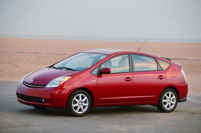 Опубликованы новые данные о гибриде Toyota Prius гибрид Toyota Prius 2.jpg