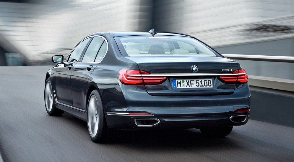 В России начались продажи нового седана BMW 7-series 2.jpg