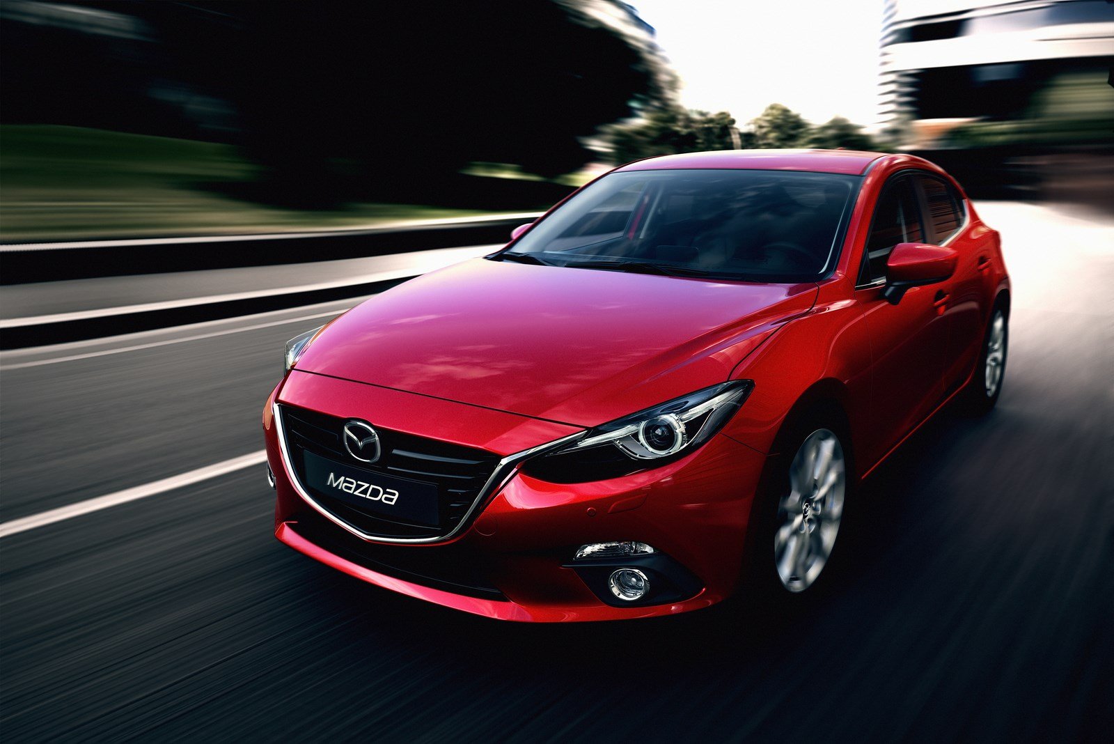 Самой популярной моделью Mazda в России стал кроссовер CX-5 Mazda 3.jpg