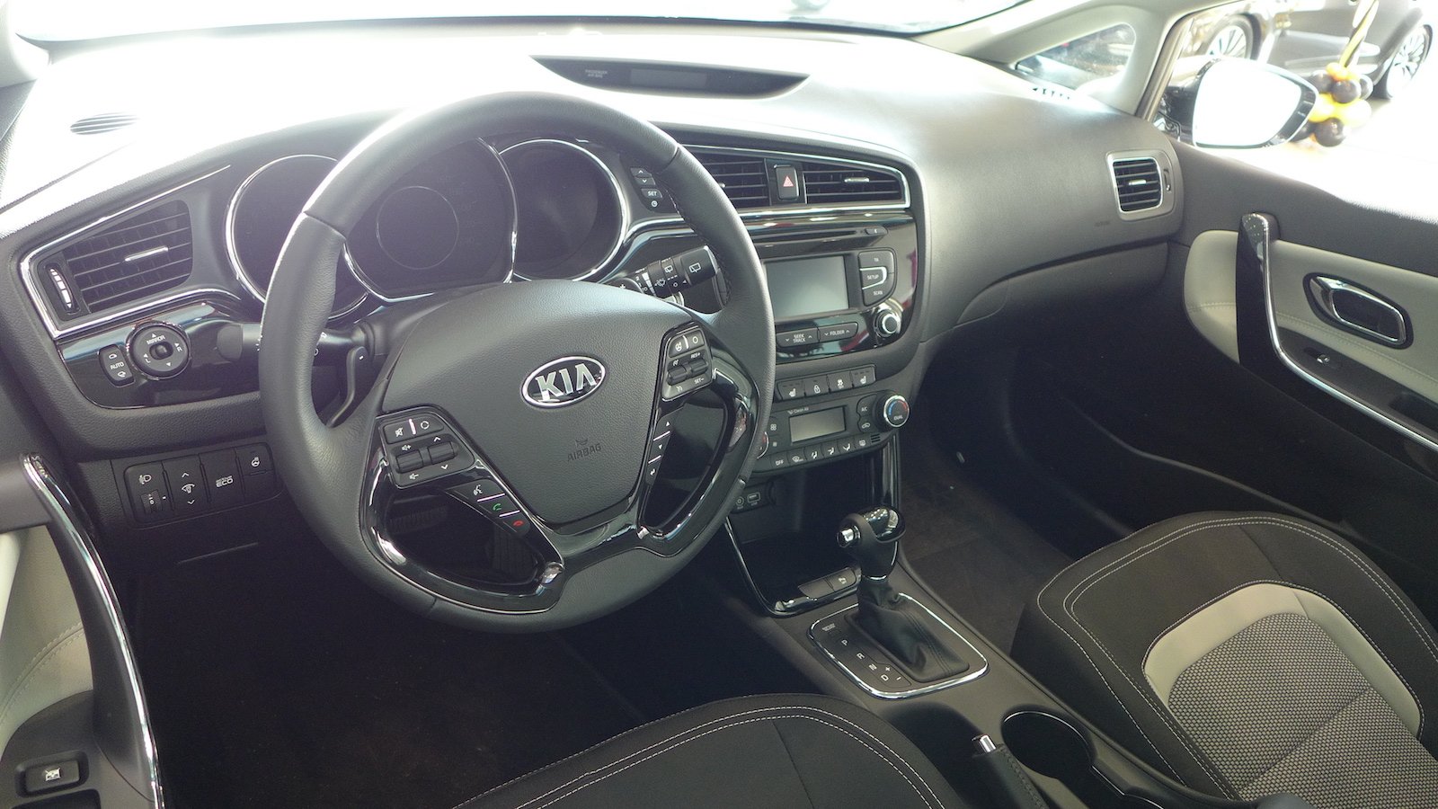 Презентация Kia Ceed 2015