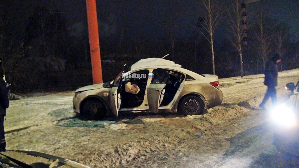 В Екатеринбурге погиб пассажир Chevrolet В Екатеринбурге погиб пассажир Chevrolet_3.jpg
